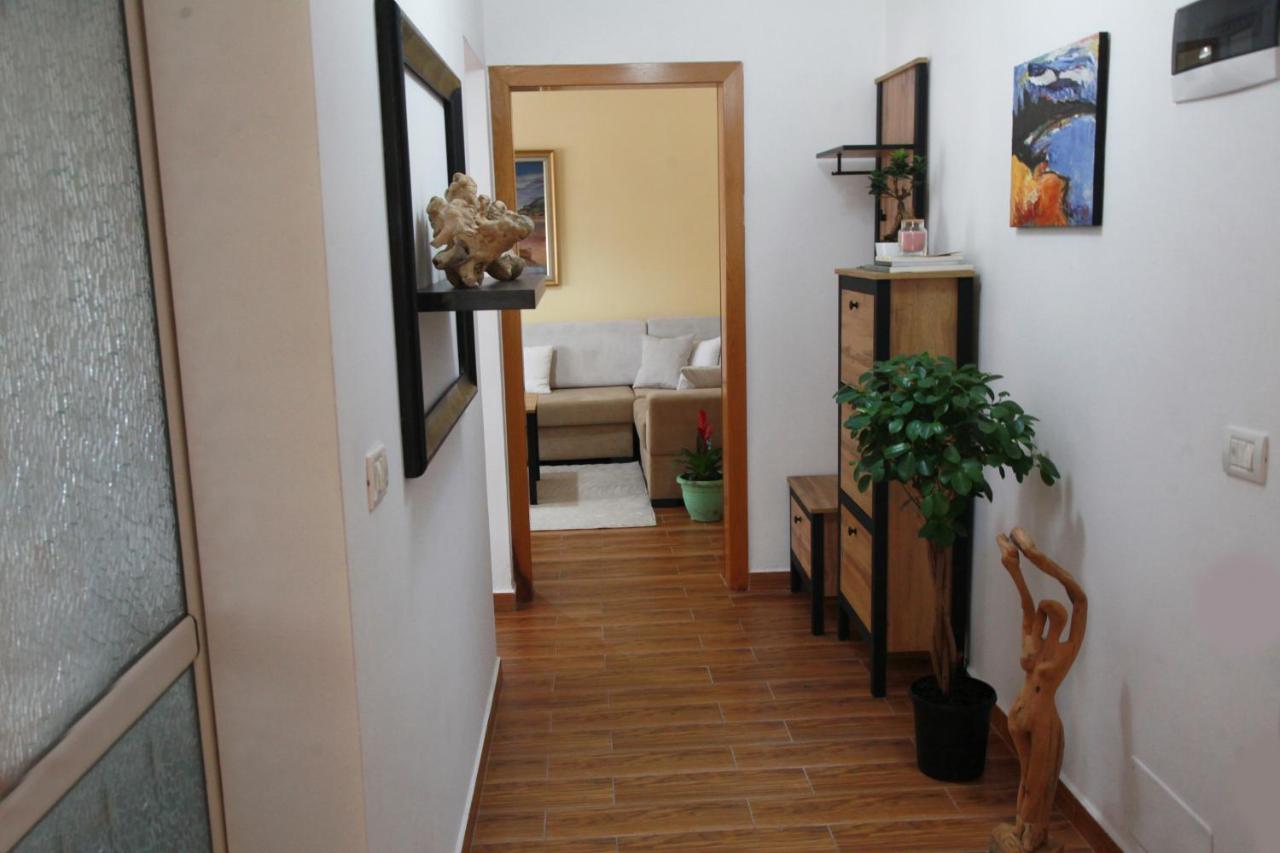 Cozy Central Apartment 地拉那 外观 照片