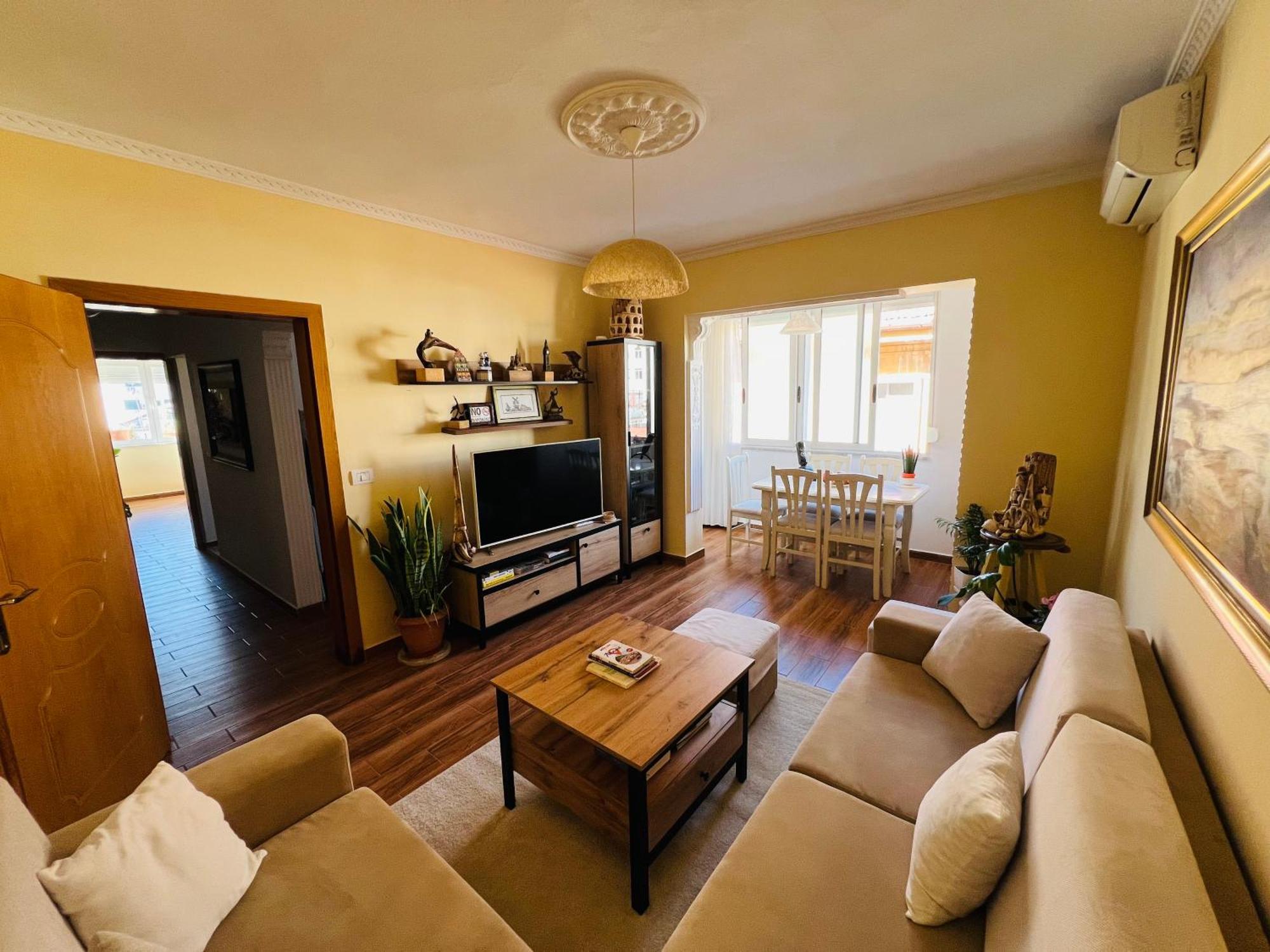 Cozy Central Apartment 地拉那 外观 照片